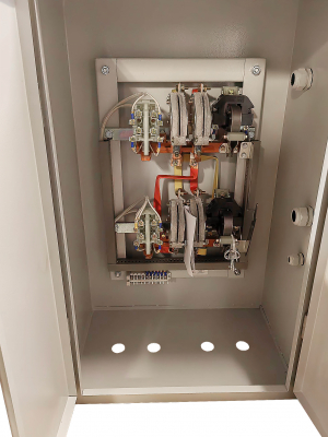 Реверсор ТР-160 в шкафу - kranelektro.ru - Екатеринбург